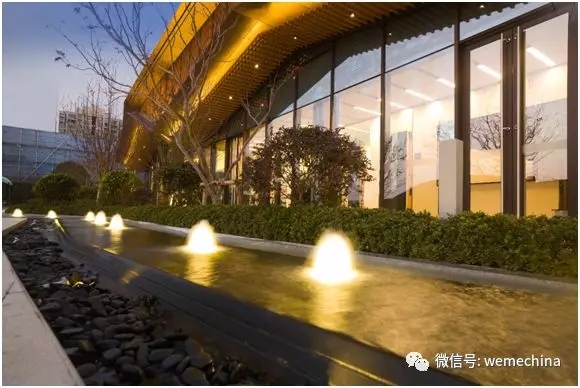 640.webp (17).jpg 640.webp (17).jpg